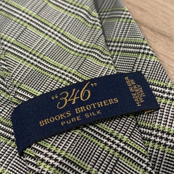 BROOKS BROTHERS 346 Black White Green Houndstooth Silk Neck Tie - Picture 5 of 7